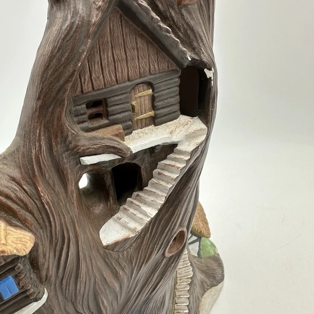 Vintage Handpainted Ceramic Fairy Treehouse 13